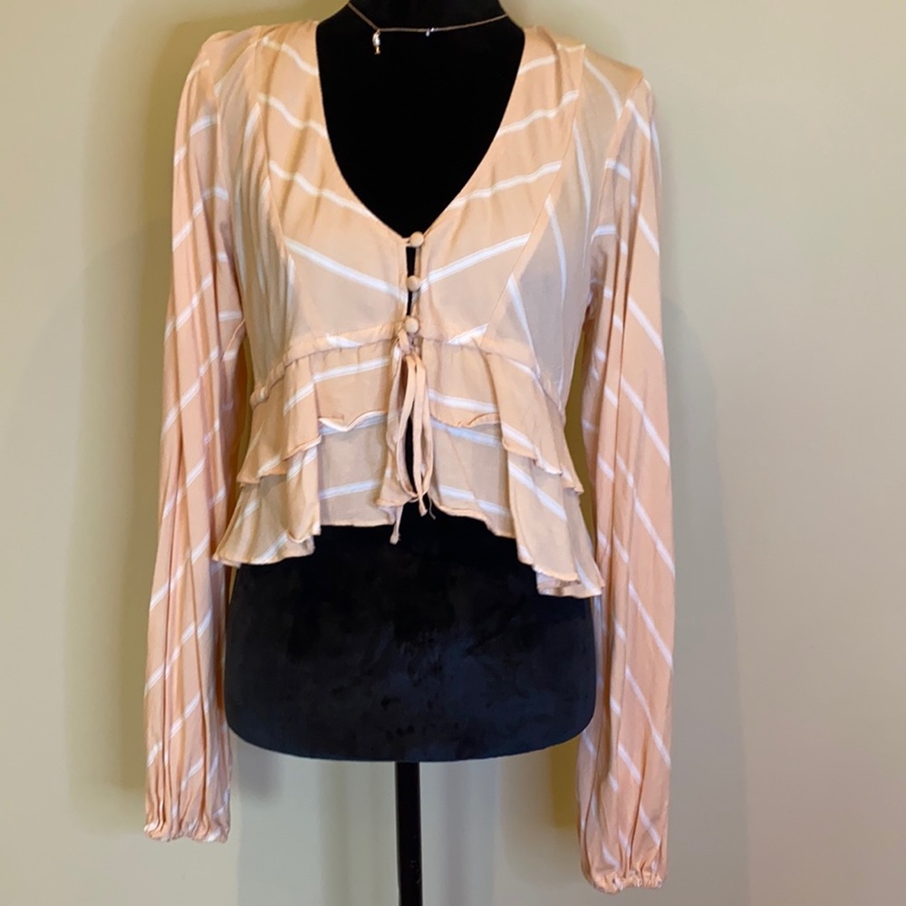 * Free People Top - Q-27